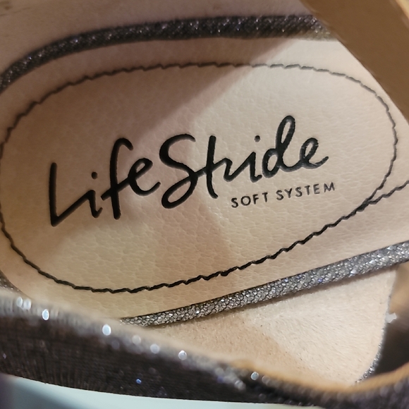 Life Stride Silver Glamorous Heels - Picture 7 of 8